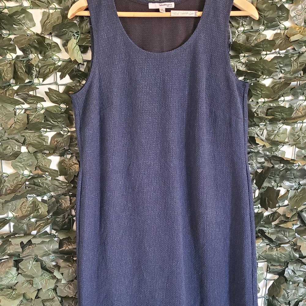 NWOT Studio One Navy Textured Dress